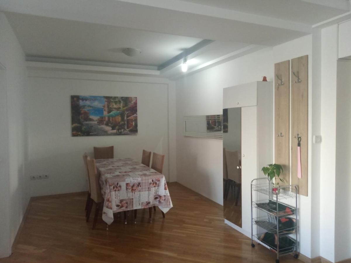 Apartment Heaven Skopje Bagian luar foto